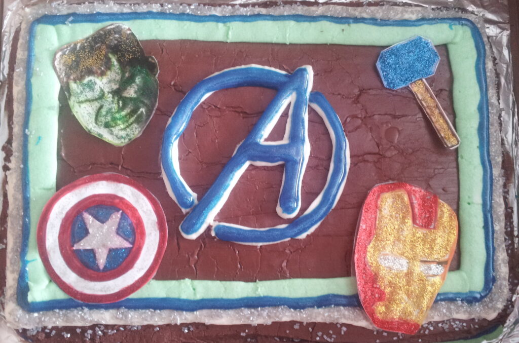 avengers birthday cake