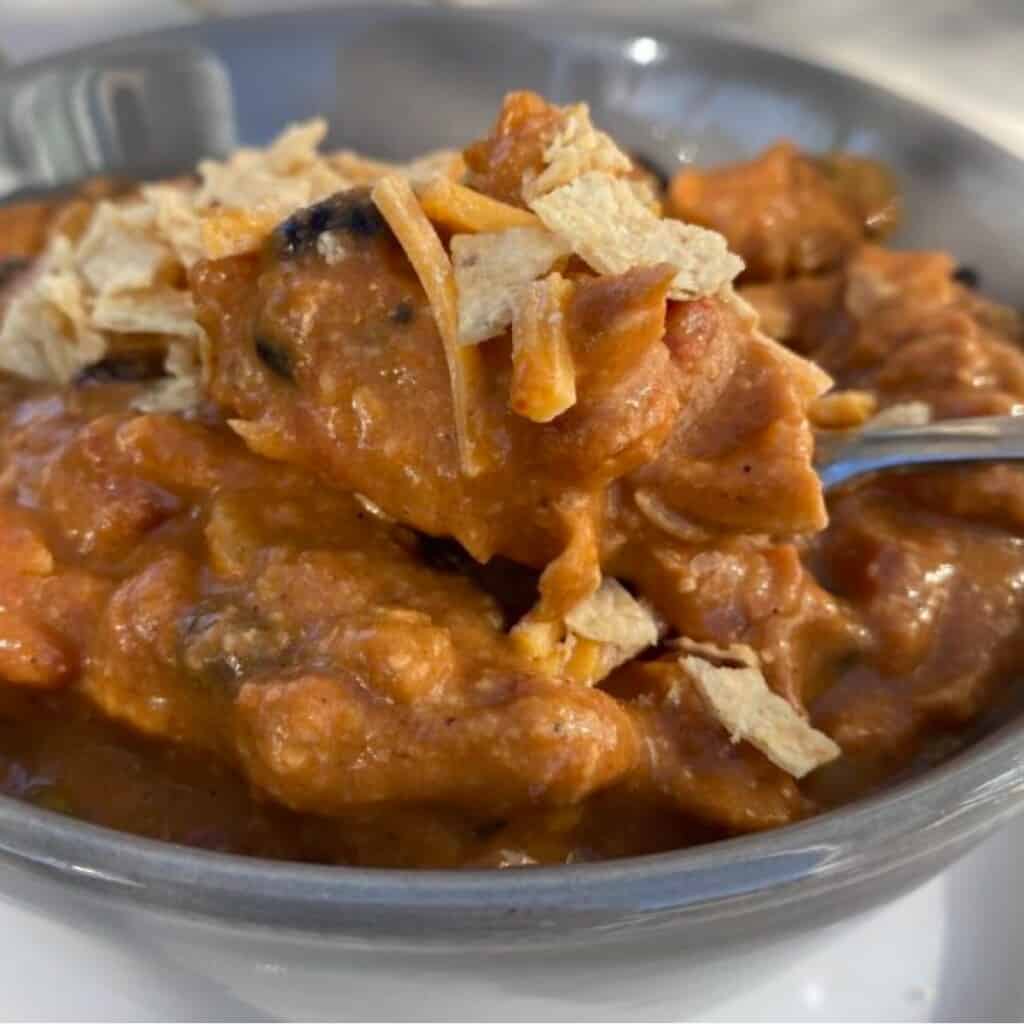 Copycat Zupa's Chicken Enchilada Chili Soup Recipe