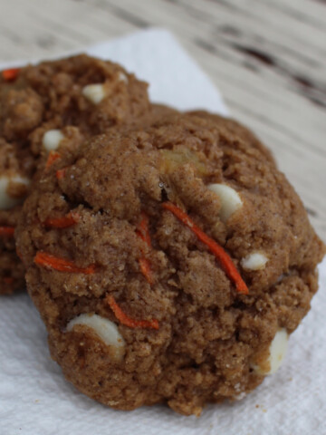 carrot cake cookie