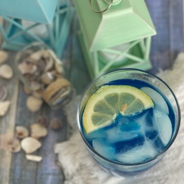 blue curacao lemonade tonic water vodka blue curacao liquor