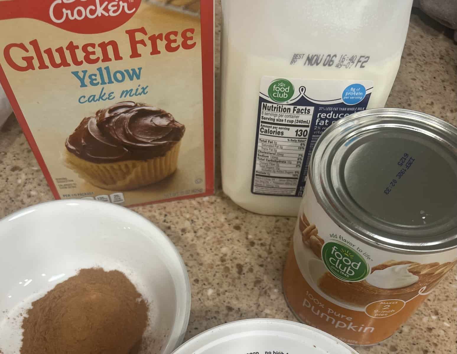 ingredients for 4 ingredient pumpkin spice waffles