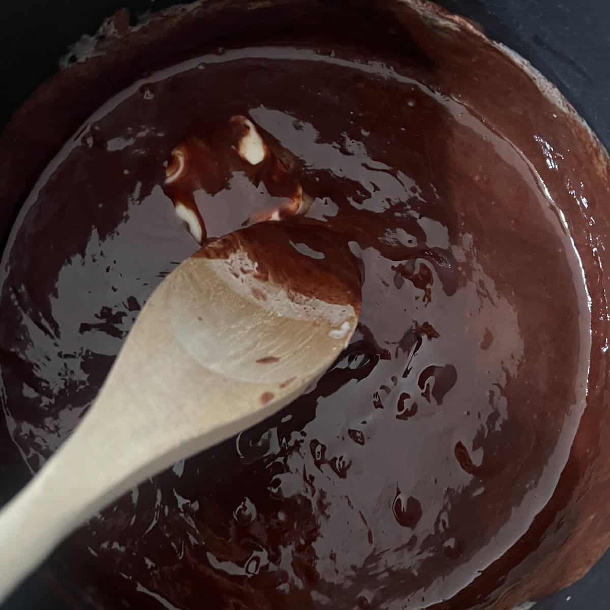 cook hot fudge sauce until smooth and glossy
